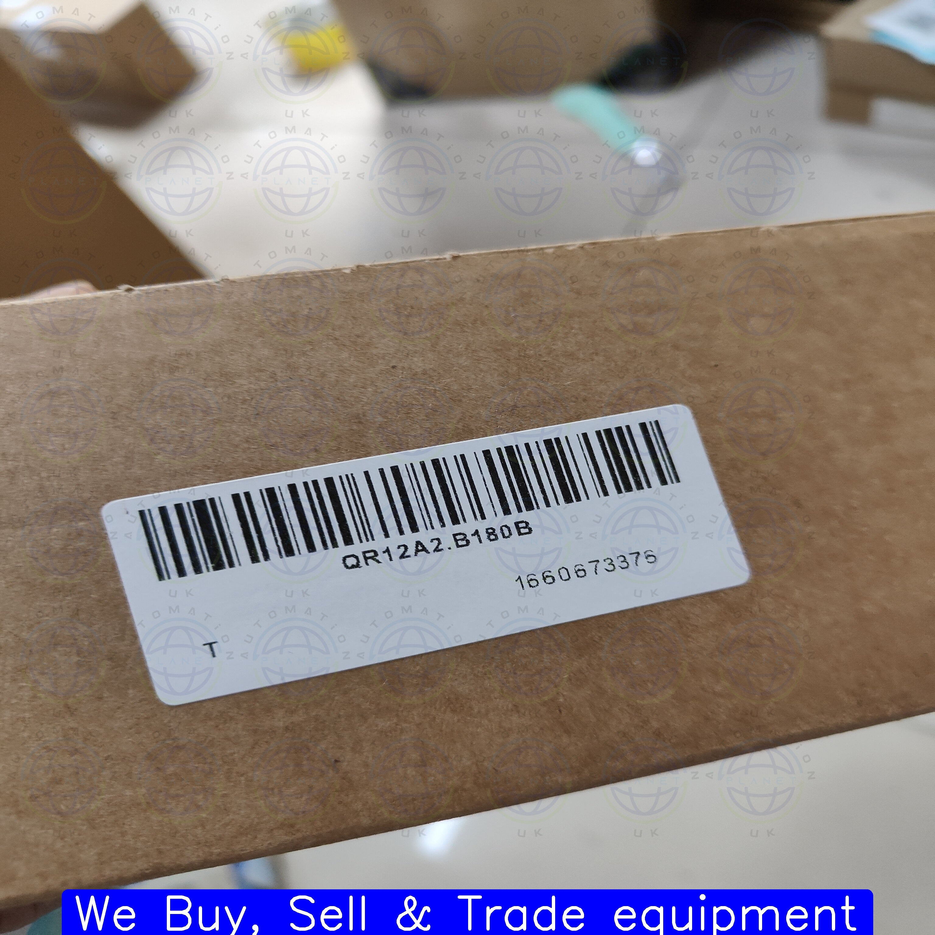 QR12A2.B180B