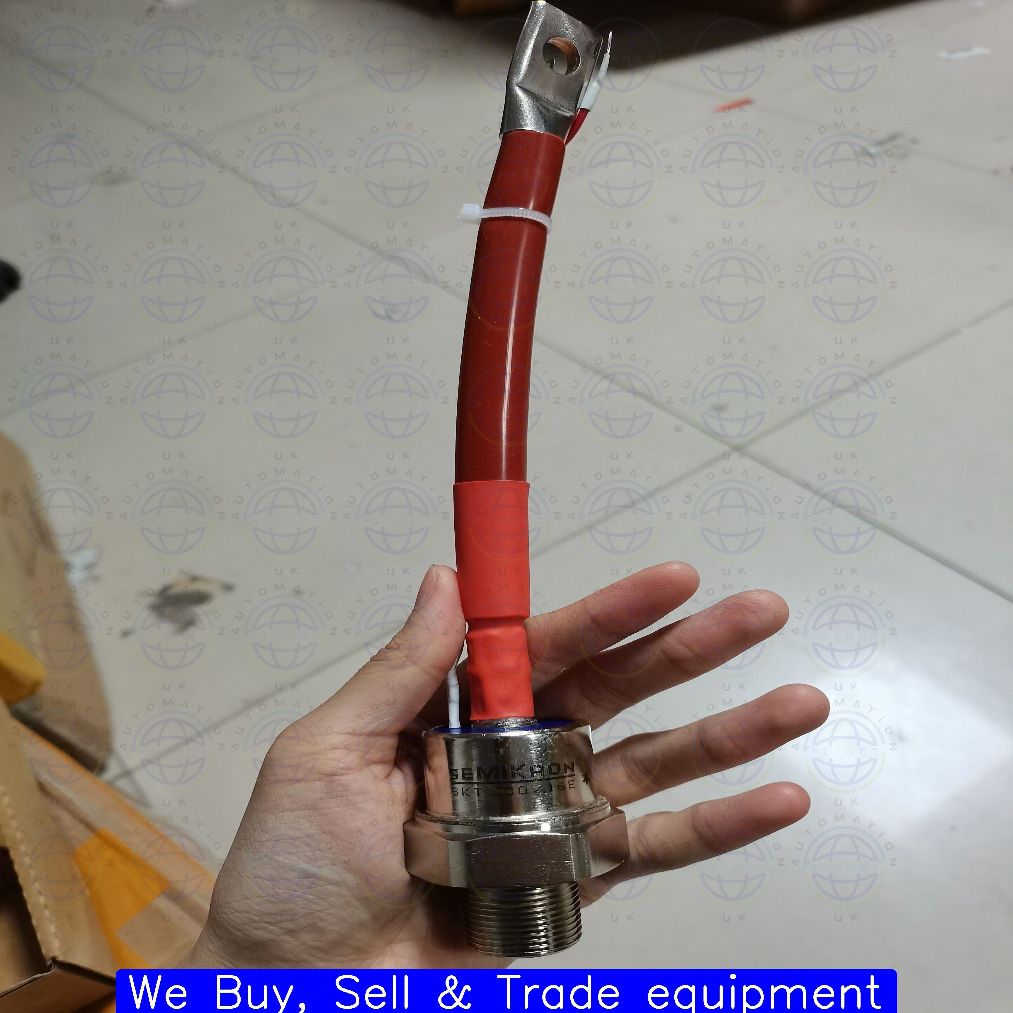 SKT300-16E