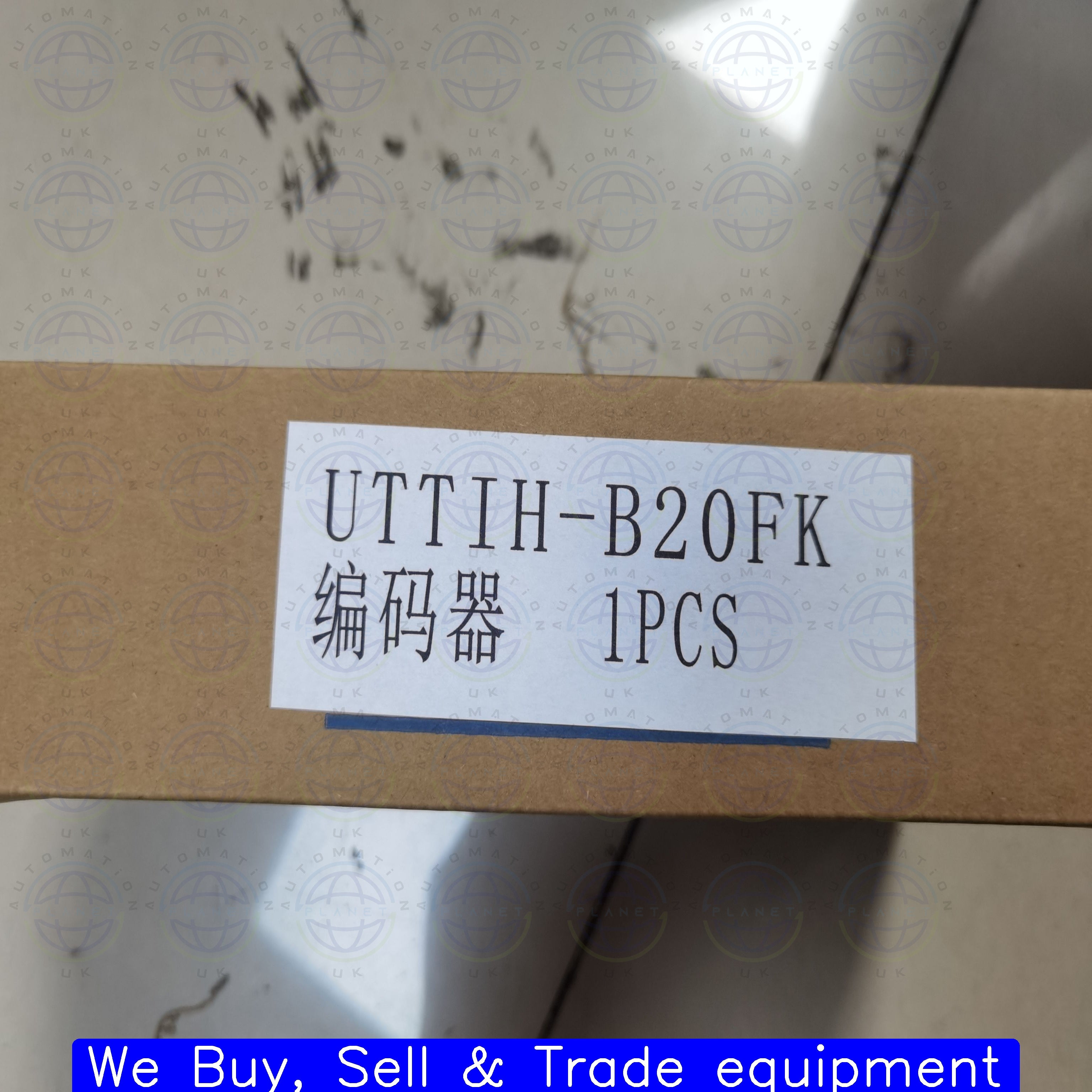 UTTIH-B20FK-SGMGV-09ADC61
